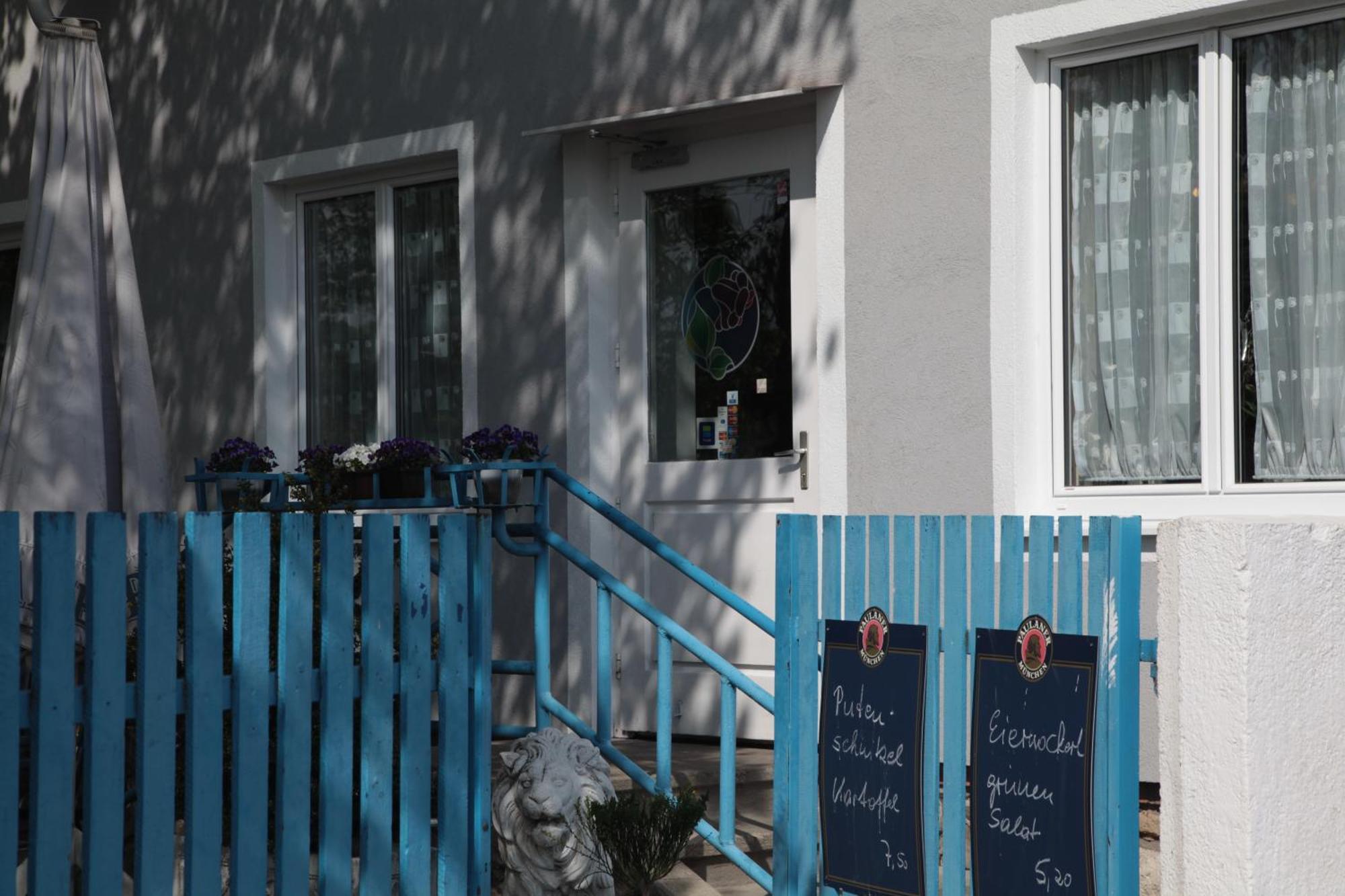 Pension Casa Topolino وينر نويشتاد المظهر الخارجي الصورة