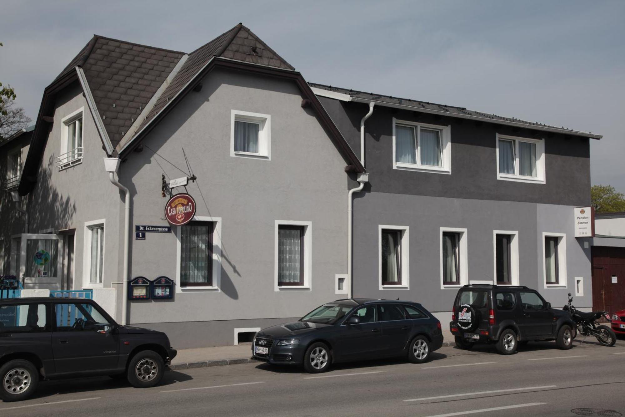 Pension Casa Topolino وينر نويشتاد المظهر الخارجي الصورة